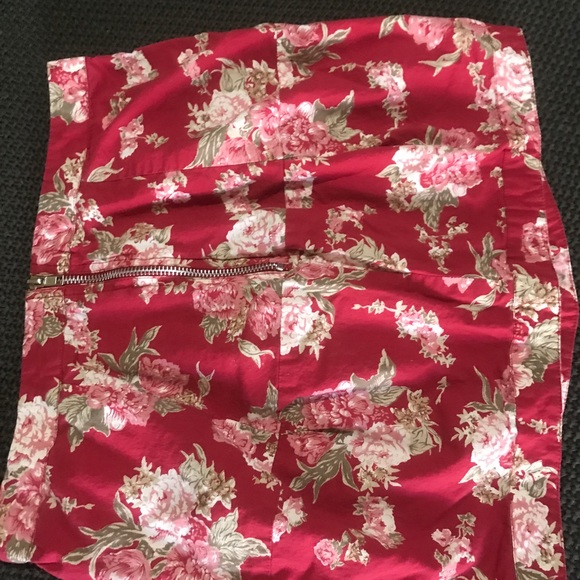 Royal Love Zipper Back Floral Skirt - Picture 5 of 7